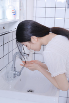 炮灰美人浇灌日常江念笔趣阁